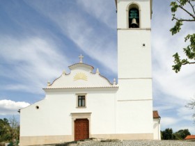 Igreja Matriz de Torre de Vale de Todos